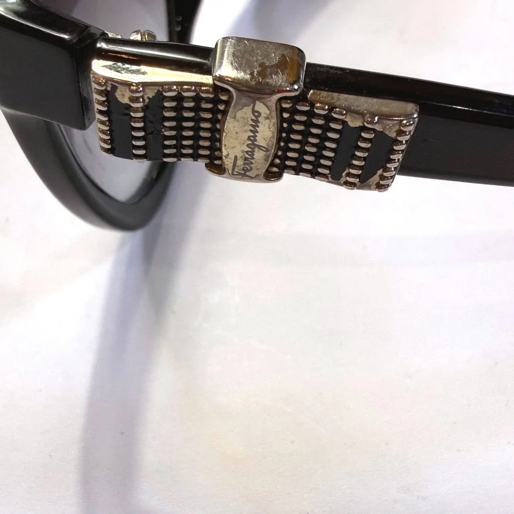 Salvatore Ferragamo SF760S 001 Black Cat Eye Vara Bow Sunglasses Italy 57-16-135